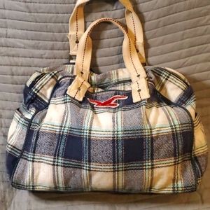 Small plaid Hollister duffle